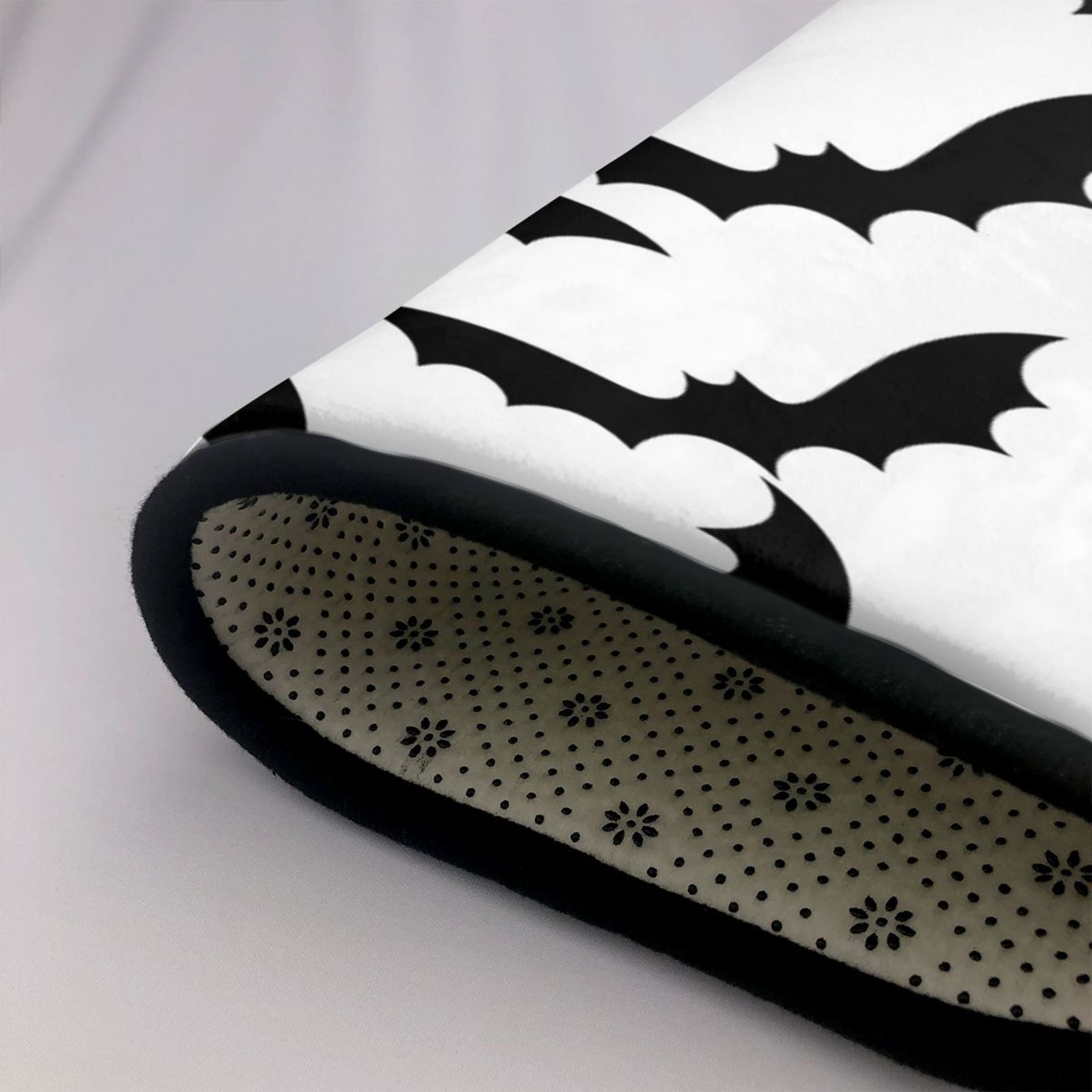 Area Rugs for Living Room Decor - Halloween Black Cool Bat Soft anti Slip Throw Washable Rugs 5X7 for Bedroom, Indoor Carpet for Bedroom Living Room 80X58In