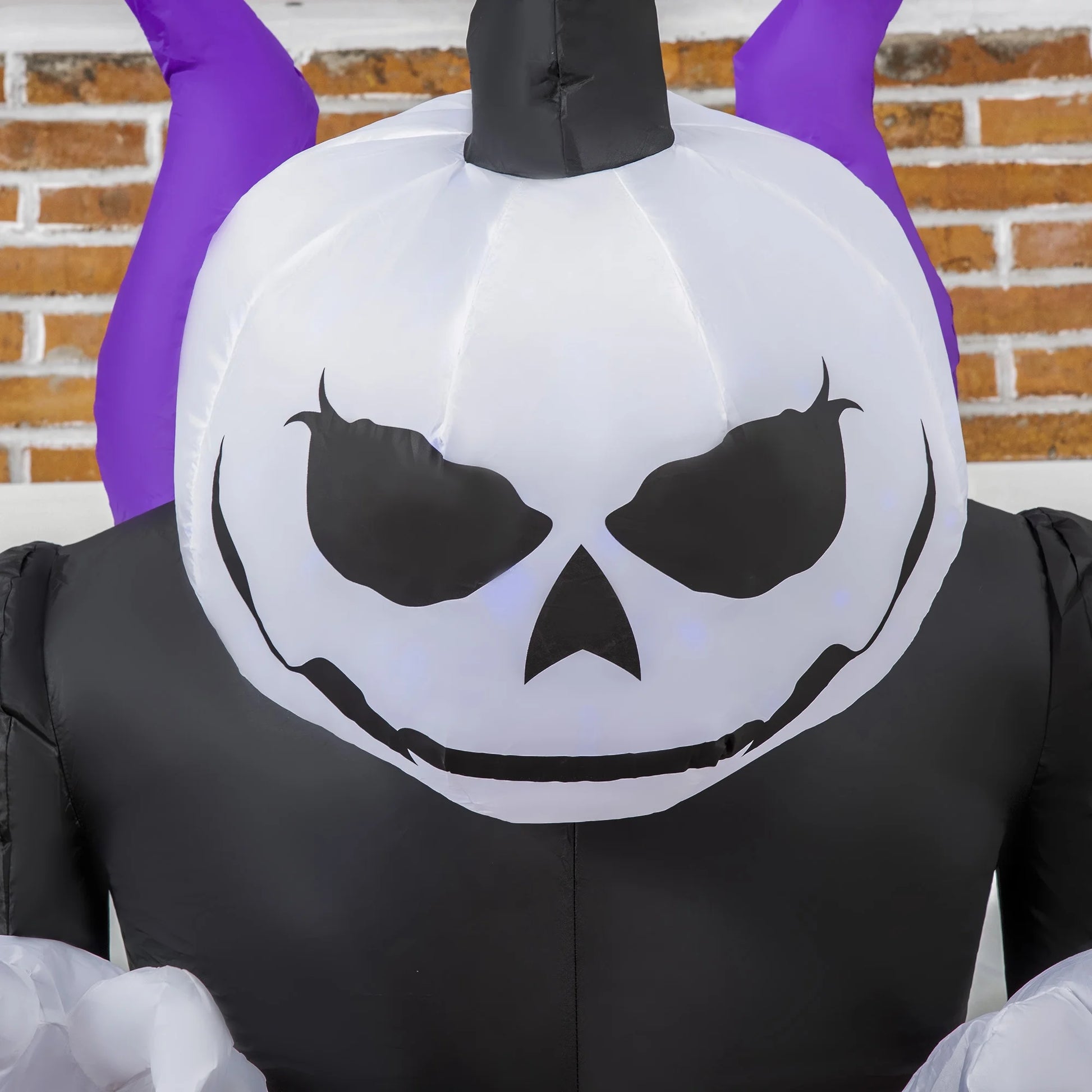 HOMCOM 7' Halloween Inflatables Outdoor Decorations Pumpkin Reaper Decoration, Ghost Blow up LED Yard Decor for Garden, Lawn, Party, Holiday, Waterproof